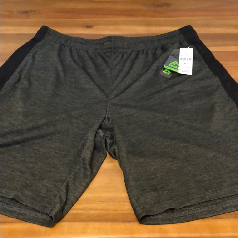 RBX mens size xl training shorts grey and black